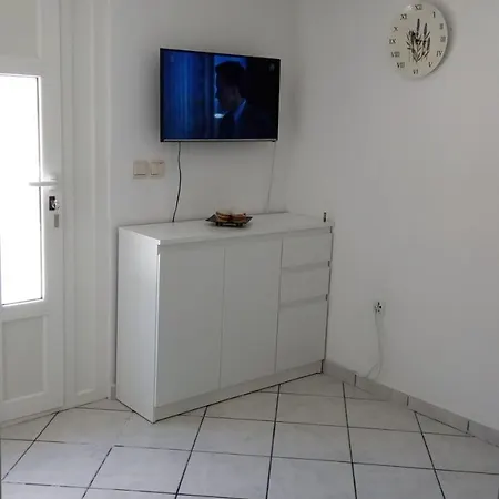 One Bedroom Oskar * 波斯蒂勒